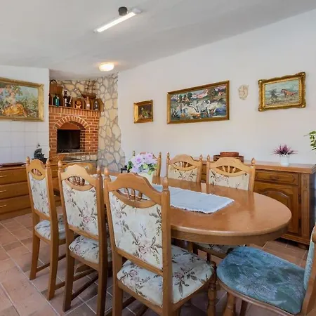 Вилла House Edo *