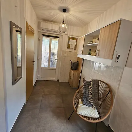 فيلة House Edo *
